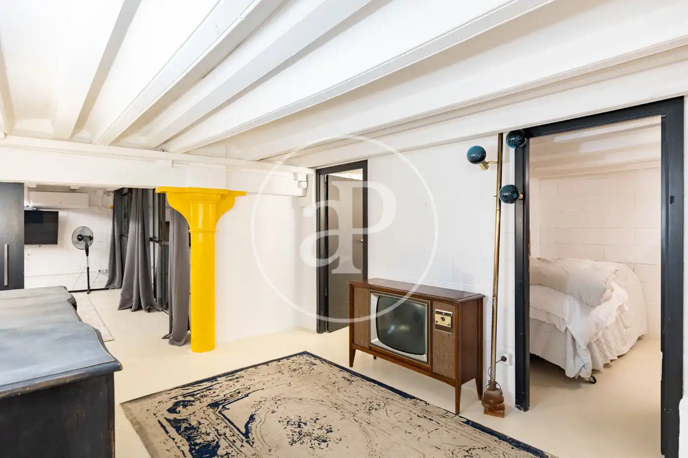 Lofts for sale in Barcelona  with Air Conditioner and Heating