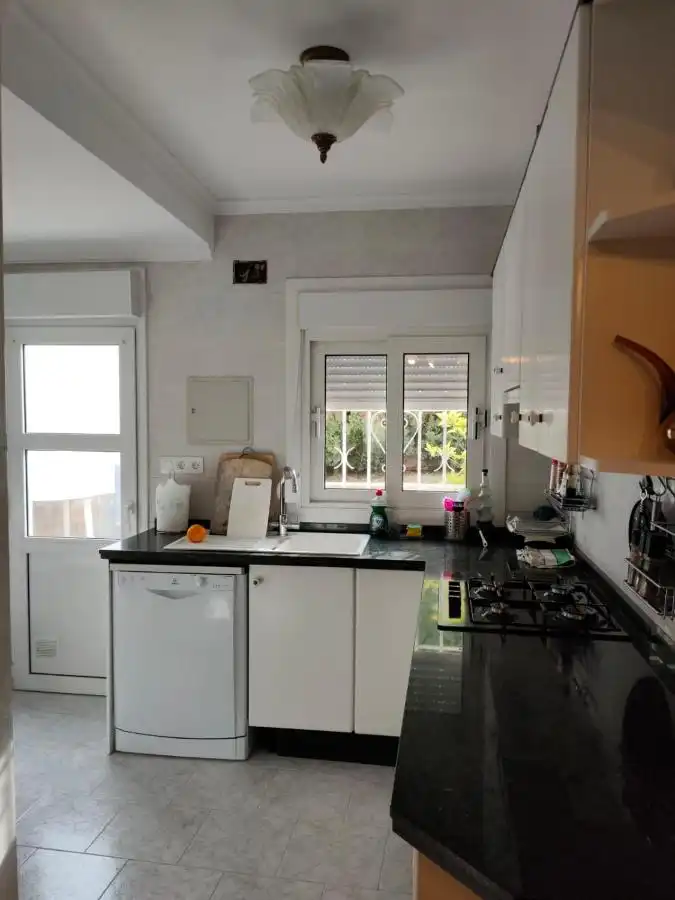 Casa con balcón en venta en Cap Martí - El Tossalet - Pinomar, imagen 12