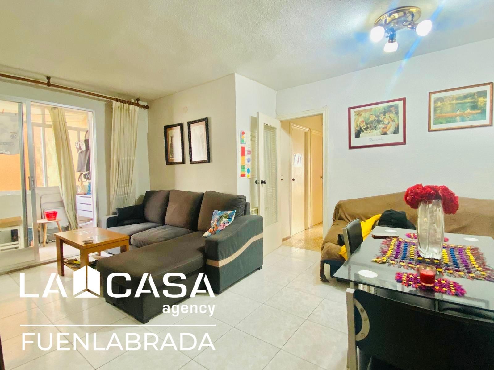 Exterior view of Flat for sale in Fuenlabrada  with Heating