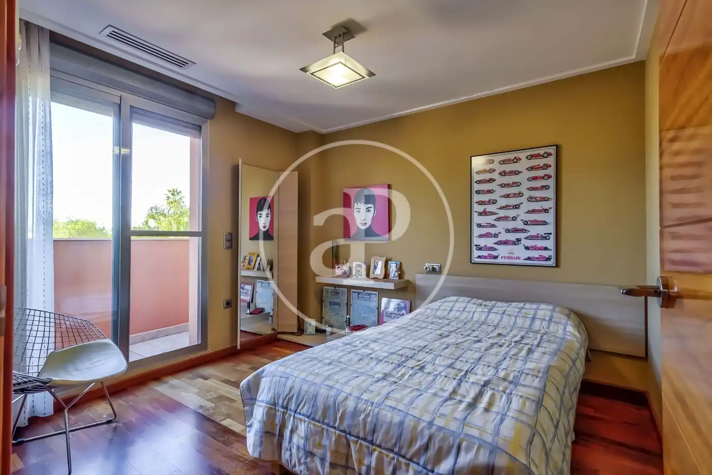 Habitación de Casa o chalet en venta en L'Alcúdia con Aire acondicionado, Calefacción y Jardín privado