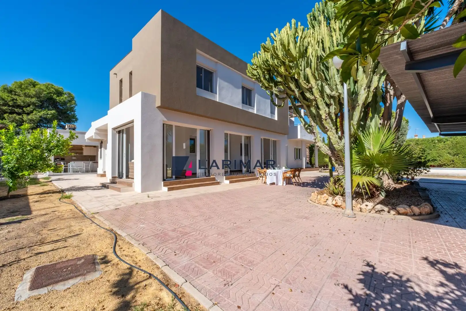 Villa con piscina in vendita a Calle TEULADI EL, imagen 7