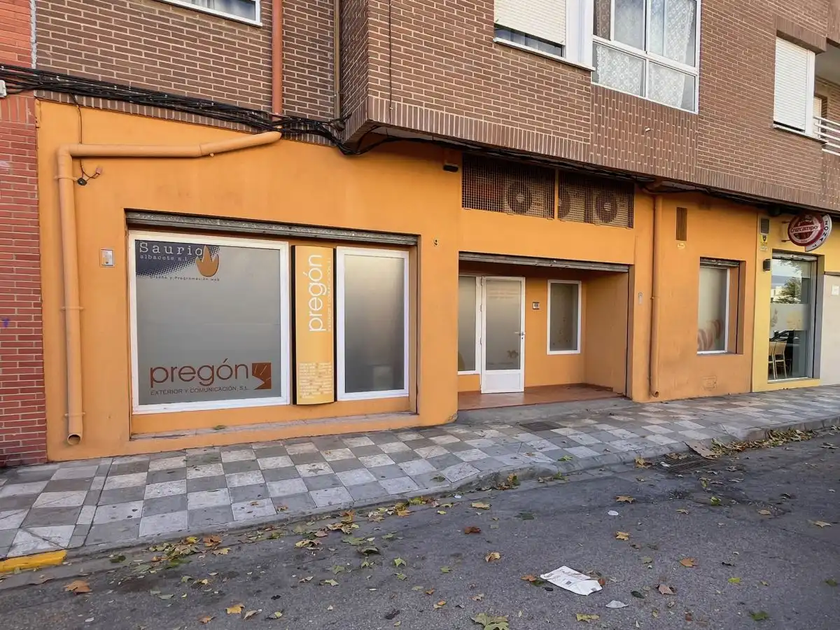 Local comercial en venda a El Pilar, imagen 4