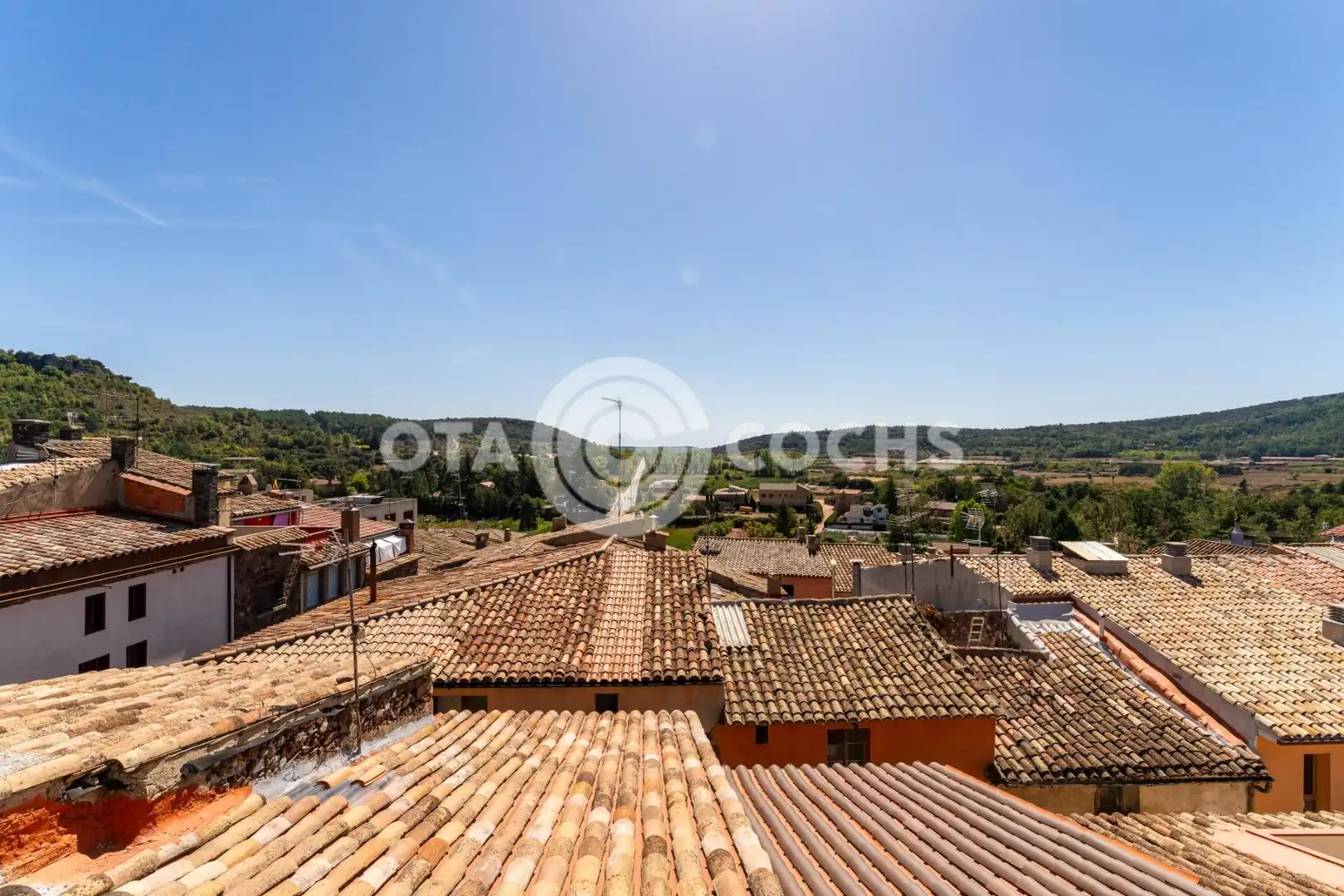 Vista exterior de Casa adosada en venda en Prades amb Terrassa