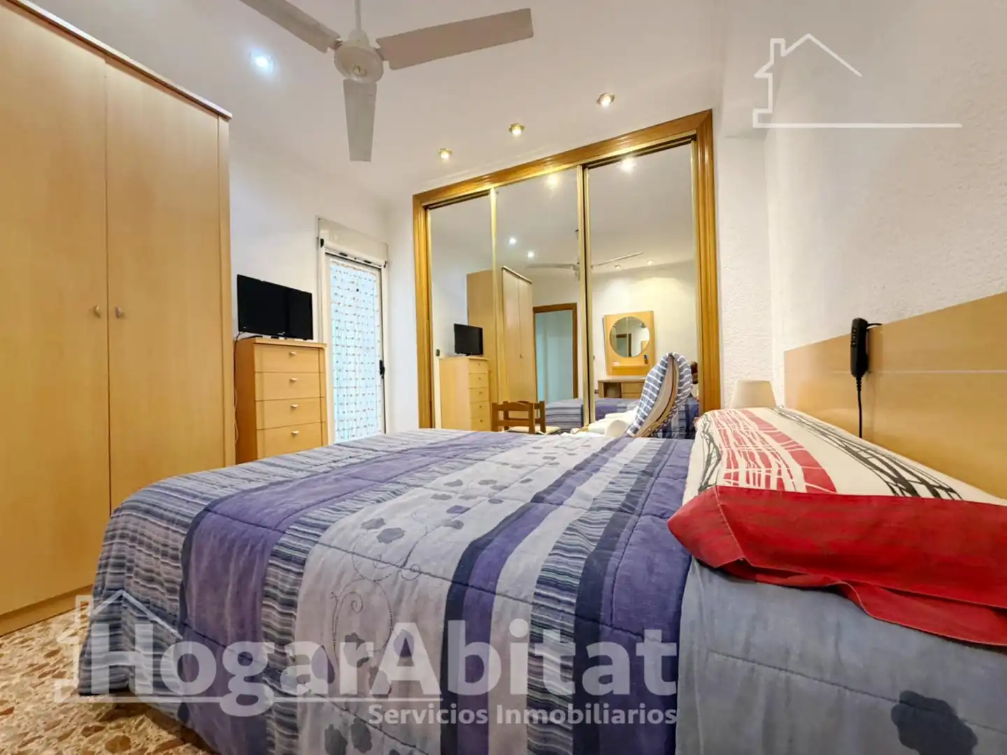 Bedroom of Flat for sale in Torrent  with Air Conditioner, Terrace and Furnished