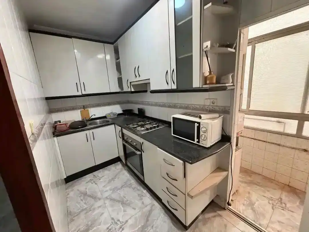 Flat with terrace for sale in Calle de la Gloria 59, imagen 5
