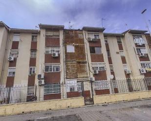 Exterior view of Flat for sale in  Sevilla Capital