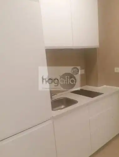 Cocina de Planta baja de alquiler en Sevilla con Aire acondicionado y Amueblado