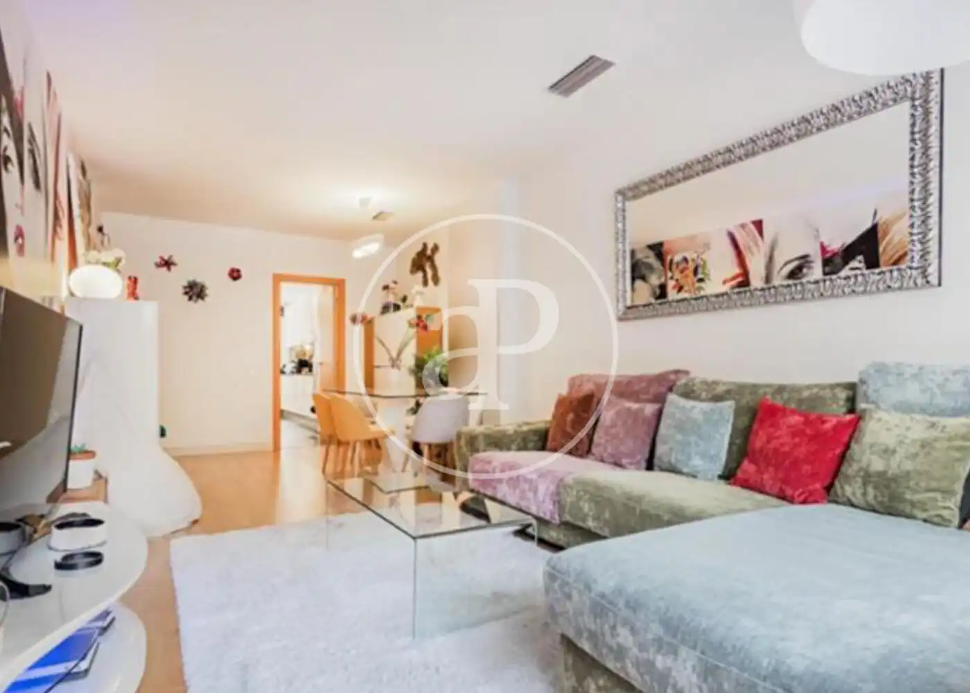 Wohnzimmer von Wohnung zum Verkauf in Barcelona mit Klimaanlage, Heizung und Privatgarten