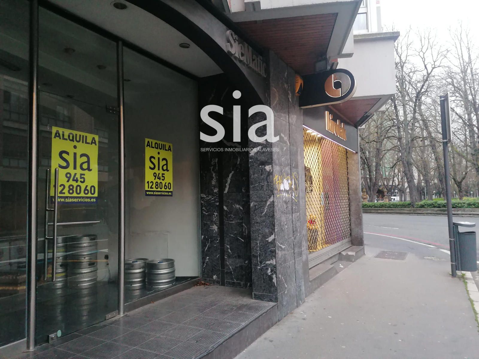 Premises to rent in Vitoria - Gasteiz