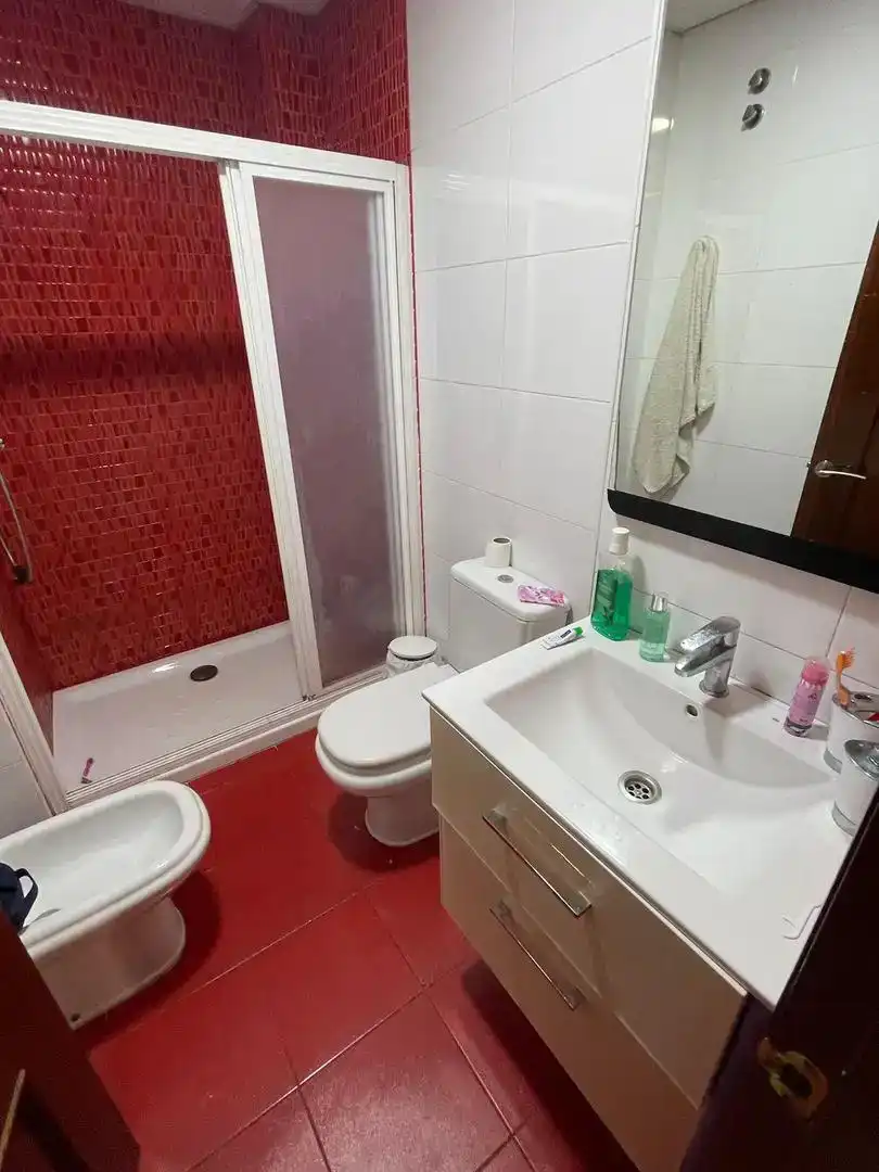 Baño de Dúplex en venta en Melilla con Aire acondicionado, Amueblado y Horno