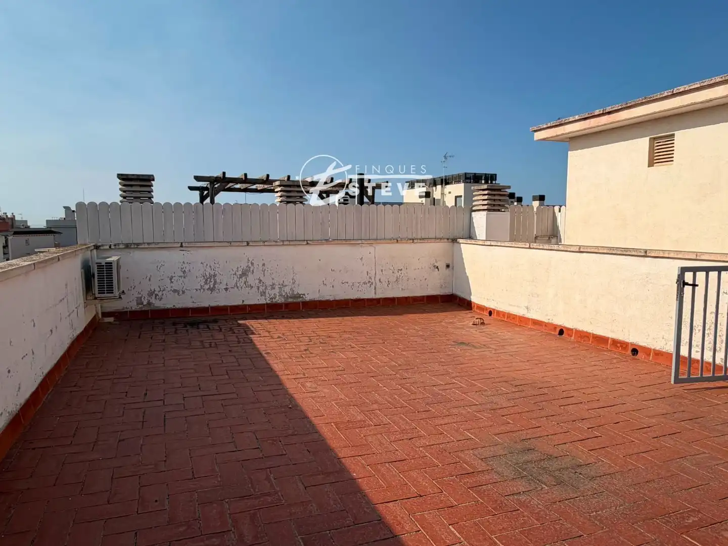Terrasse von Dachboden zum Verkauf in Calafell mit Klimaanlage, Heizung und Terrasse