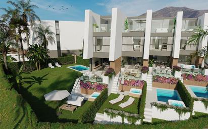 Garden of House or chalet for sale in Fuengirola  with Air Conditioner, Terrace and Swimming Pool