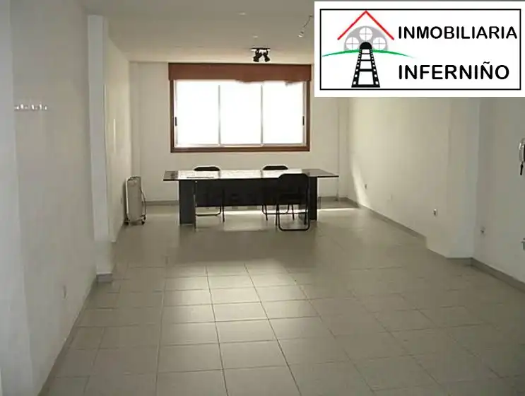 Oficina de lloguer en Ferrol