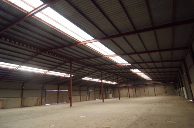 Nave industrial en Alquiler en Ciutat del Transport - La Salera