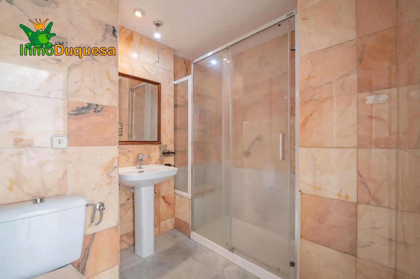 Maison jumelée à vendre à Genil, imagen 71