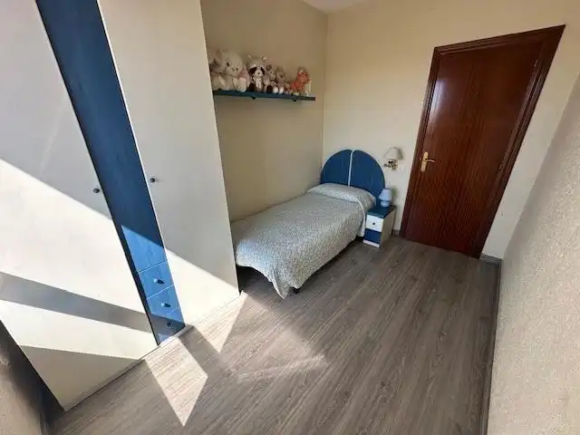 Habitación de Piso en venta en Barcelona con Parquet
