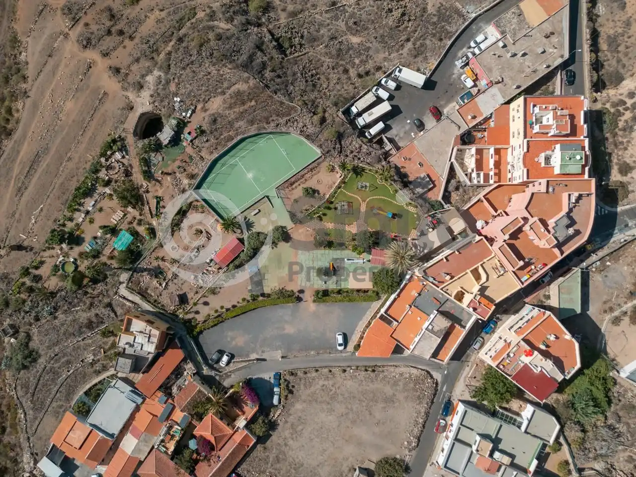 Vista exterior de Edifici en venda en Arona