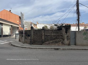 Terreno residencial en venta en del Pont de Vilomara 11