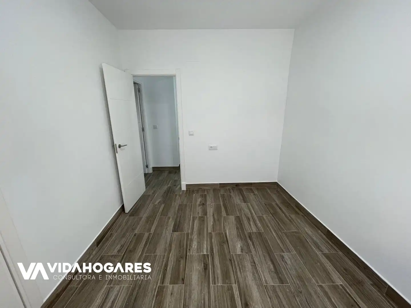 Habitación de Piso en venta en Rota