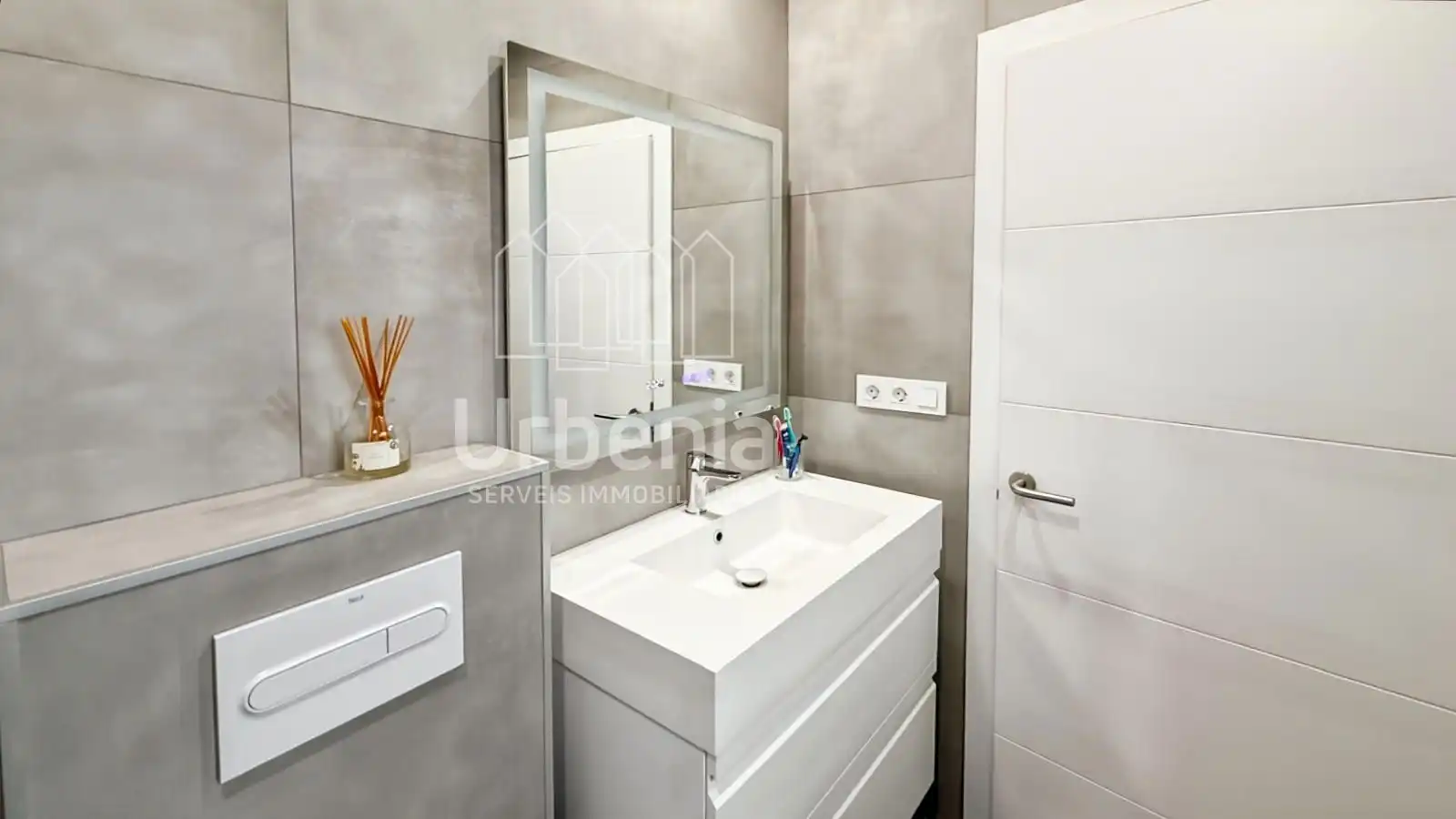 Baño de Casa o chalet en venta en Premià de Dalt con Aire acondicionado, Calefacción y Terraza