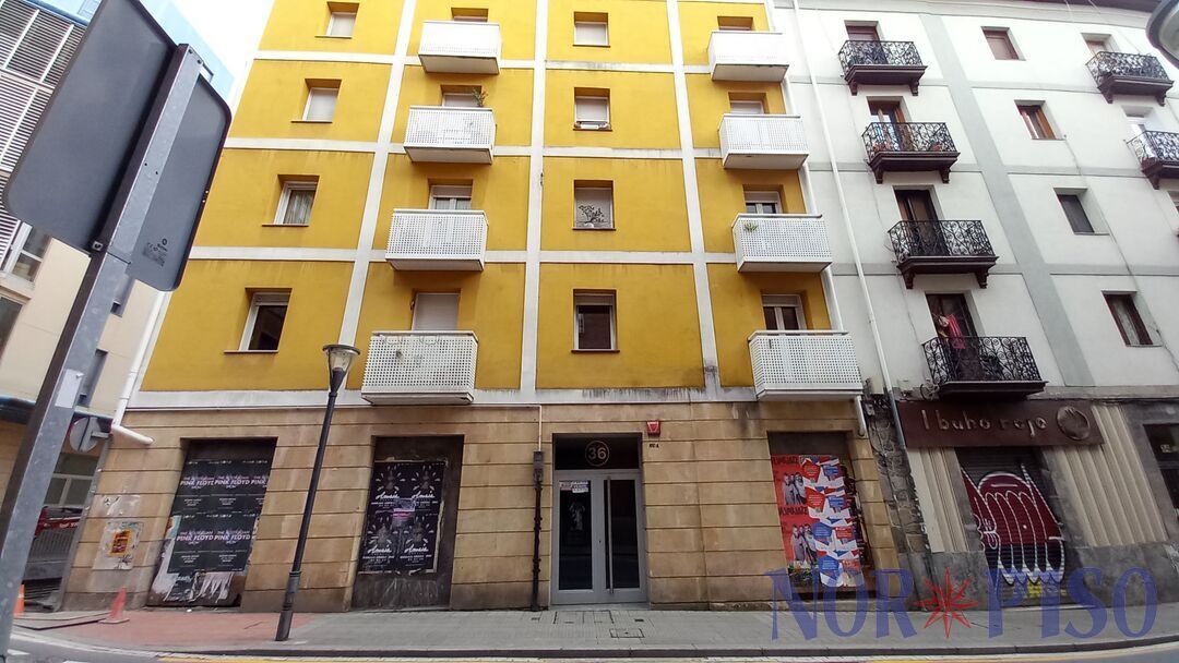 Vista exterior de Piso en venta en Bilbao 