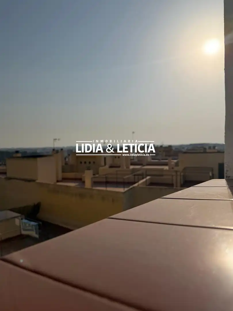 Vista exterior de Pis en venda en Alcalá de Guadaira