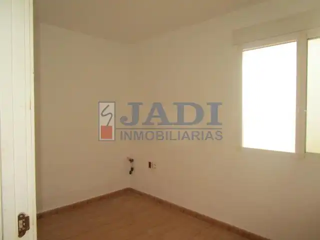 Local comercial de lloguer a Valdepeñas, imagen 7