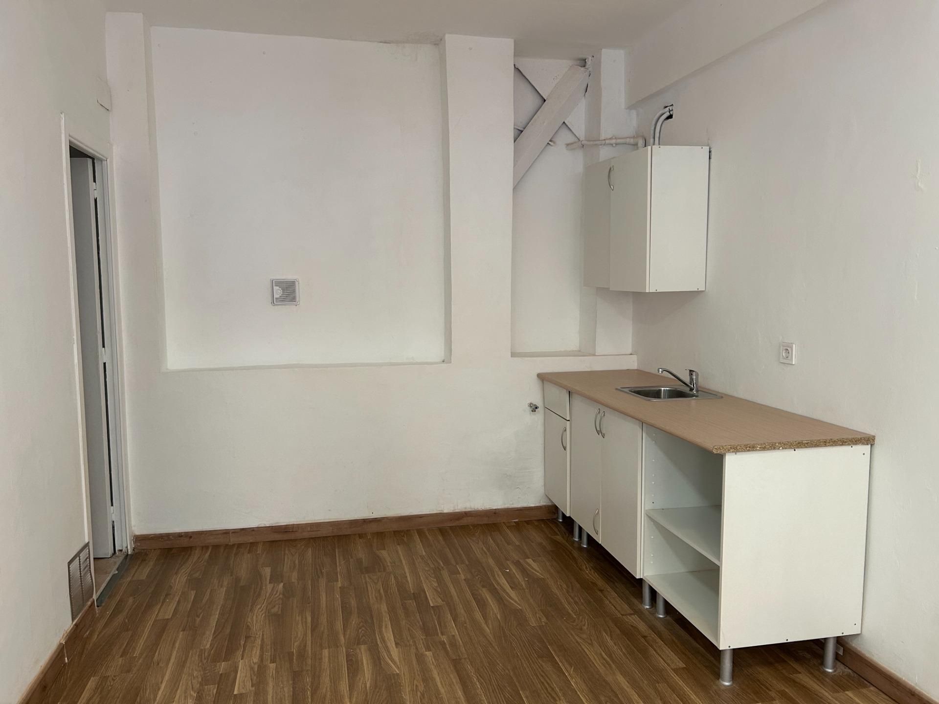 Kitchen of Study for sale in  Barcelona Capital  with Parquet flooring