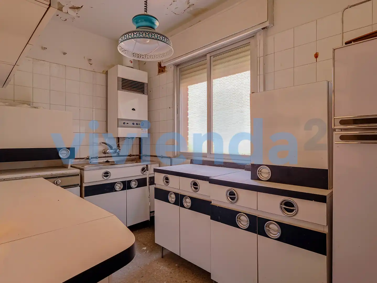 Cuina de Pis en venda en Madrid amb Calefacció, Terrassa i Moblat