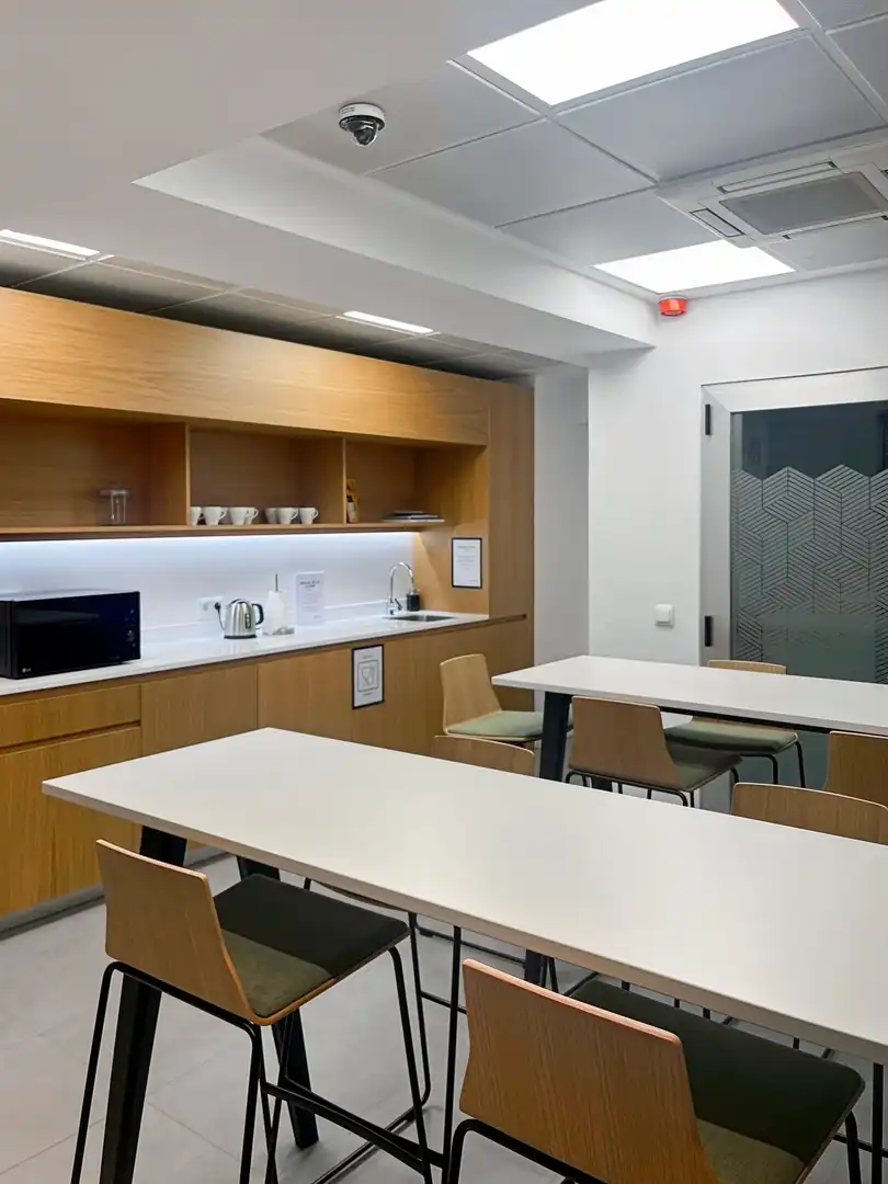 Kitchen of Office for rent in Bilbao   with Air Conditioner, Heating and Furnished