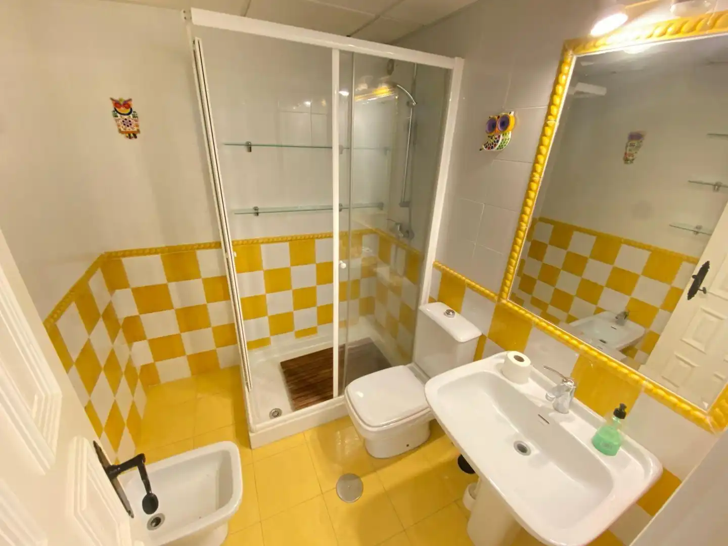 Baño de Piso en venta en Fuengirola con Aire acondicionado, Jardín privado y Terraza