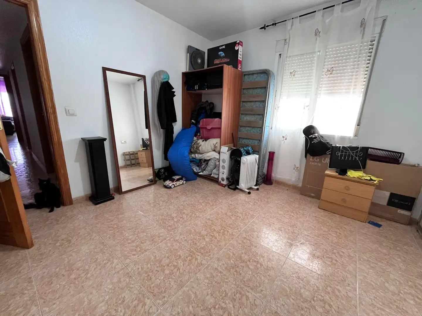 Habitación de Piso en venta en Águilas con Amueblado y Balcón