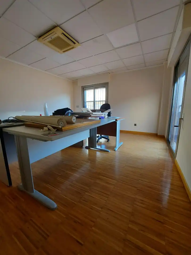 Office for sale in Murcia  with Air Conditioner, Heating and Terrace