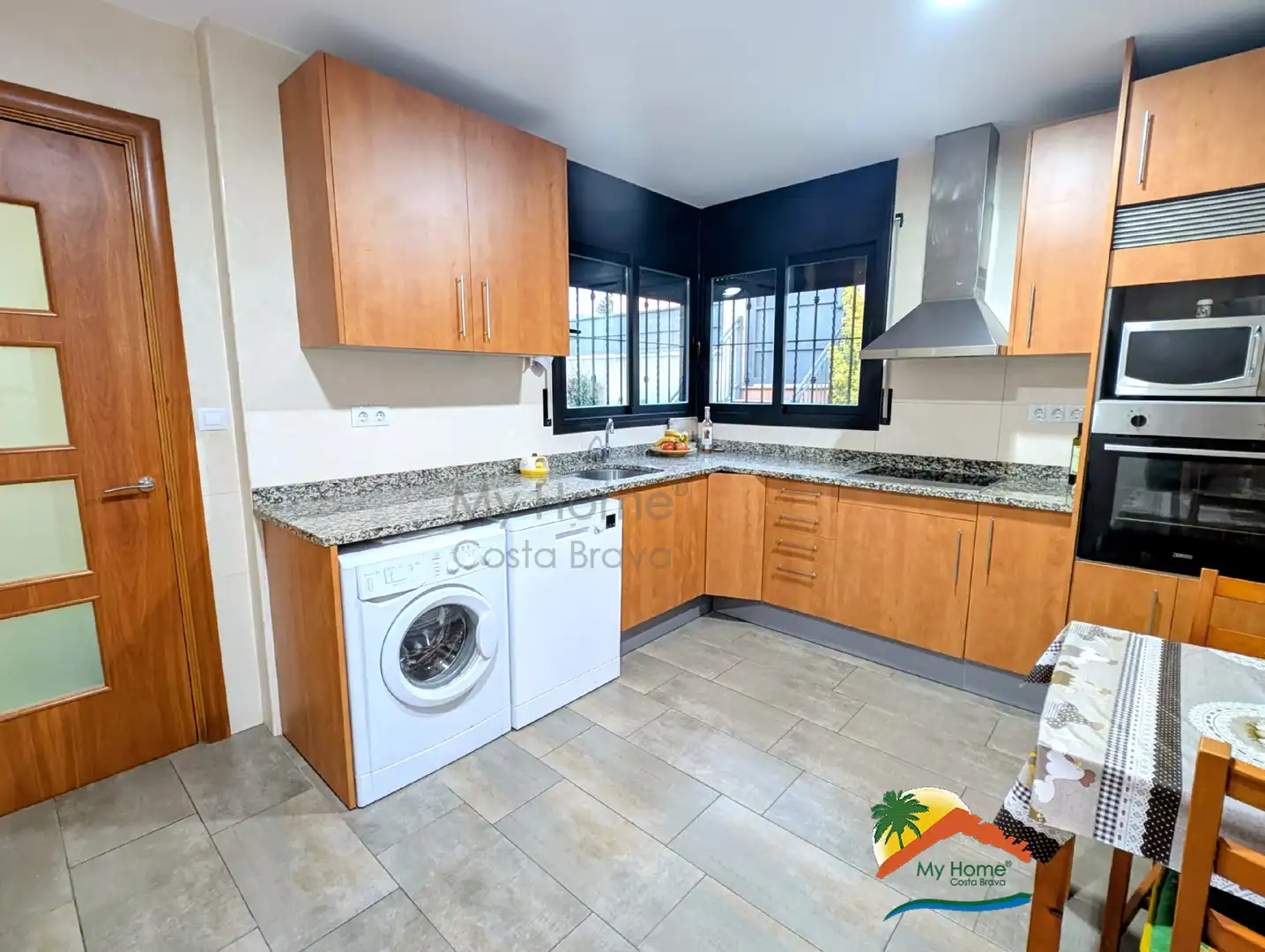 Maison avec piscine à vendre à Aiguaviva Parc, imagen 10