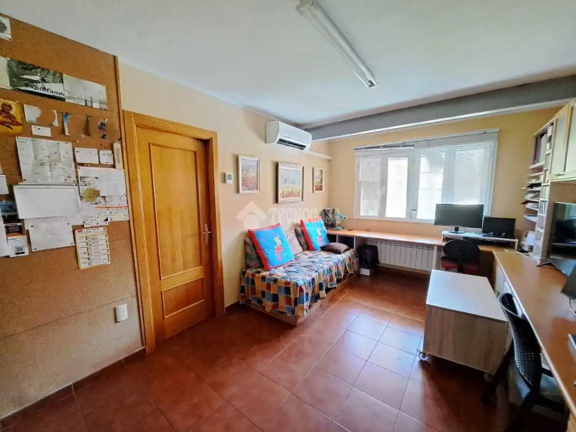 Casa adosada en venta en Parla con Aire acondicionado, Calefacción y Balcón