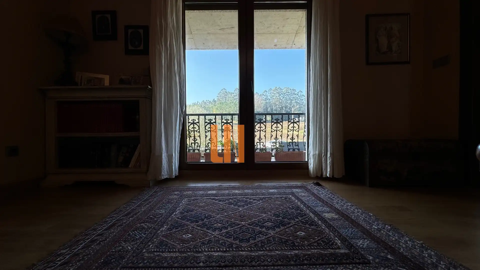 Sala d'estar de Casa o xalet en venda en Carballo amb Calefacció, Jardí privat i Terrassa