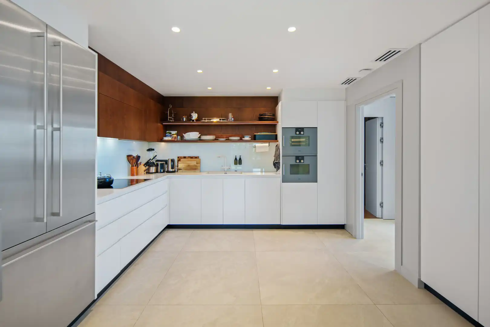 Kitchen of Houses for sale in Marbella  with Air Conditioner, Private garden and Terrace