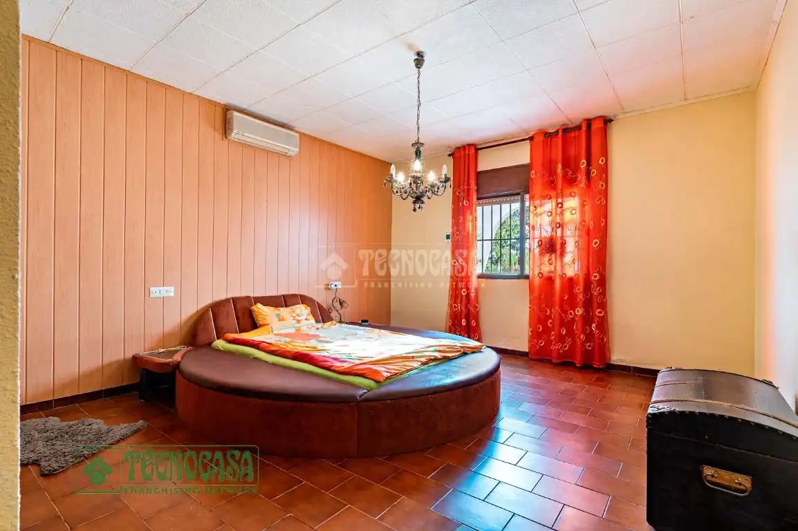 Bedroom of Houses for sale in Roquetas de Mar