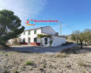 Vista exterior de Finca rústica en venda en Oria amb Terrassa