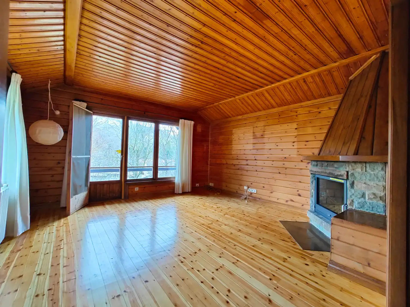 Sala d'estar de Casa o xalet en venda en Camprodon amb Jardí privat, Parquet i Terrassa