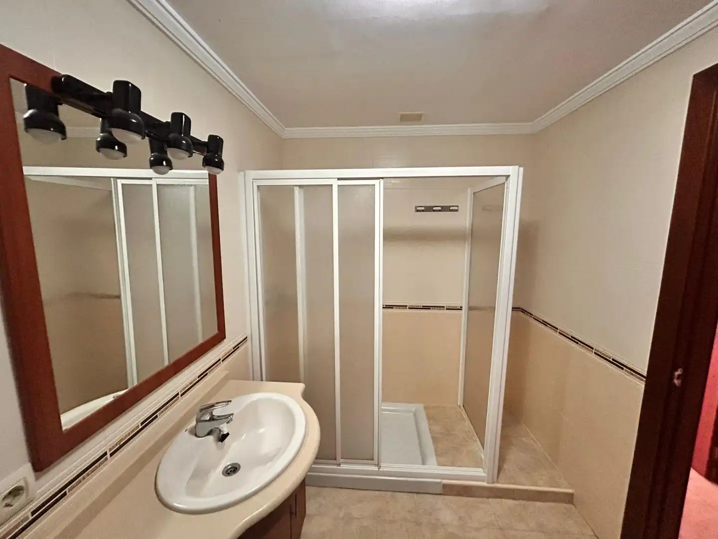 Bathroom of Flat for sale in Roquetas de Mar