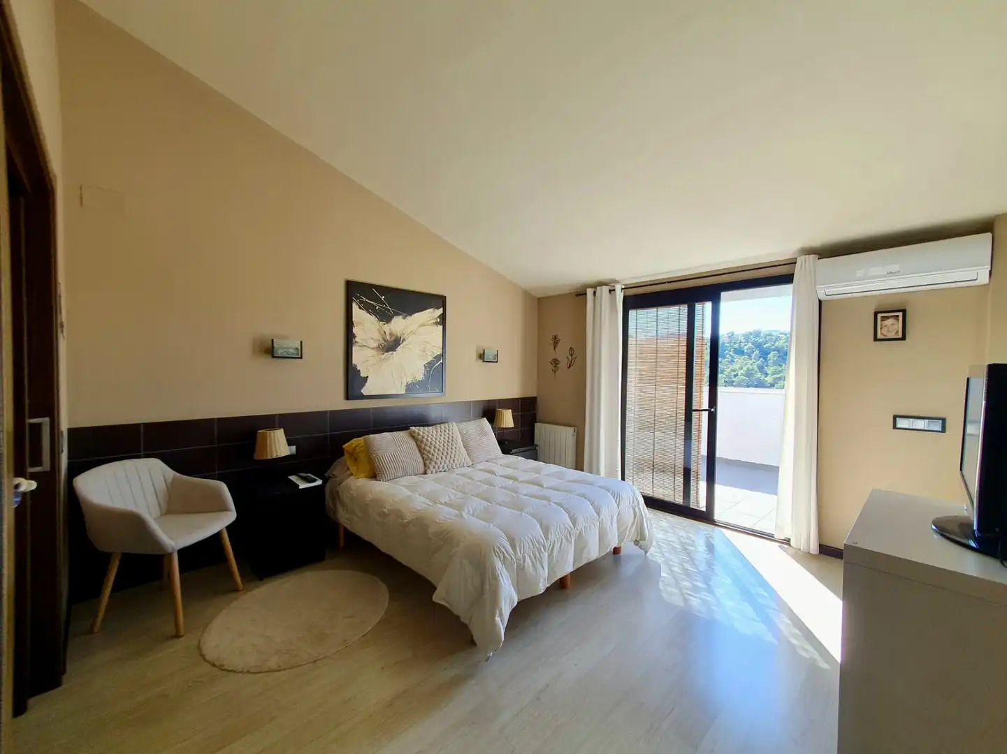 Casa con terraza en venta en Passeig Pins, imagen 8