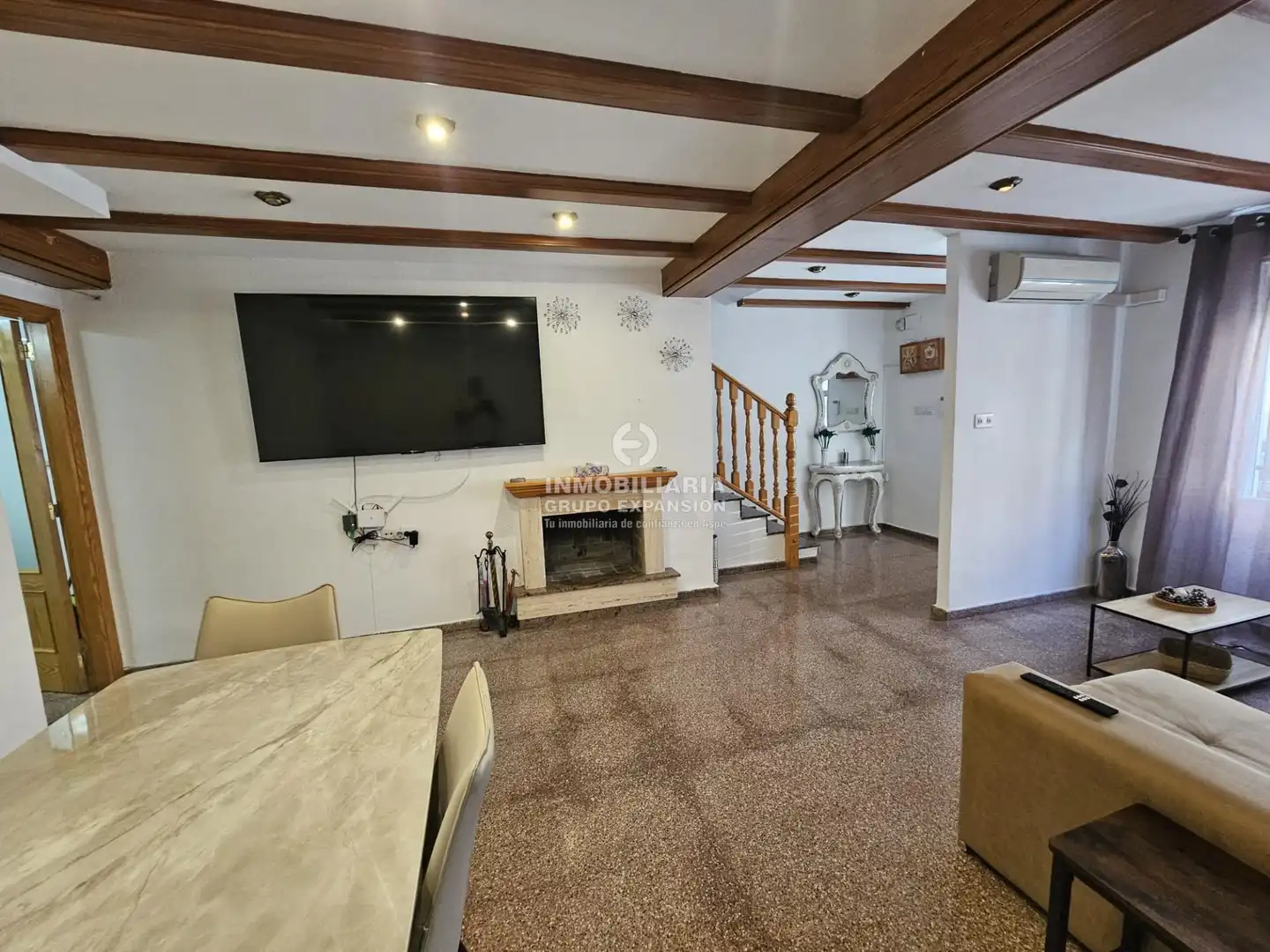Houses for sale in Aspe  with Air Conditioner, Terrace and Storage room
