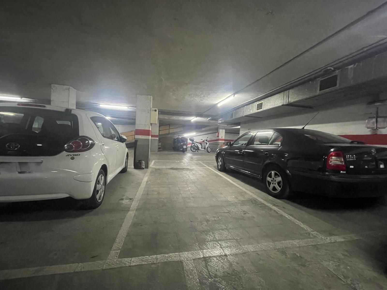 Garage for sale in Fondo