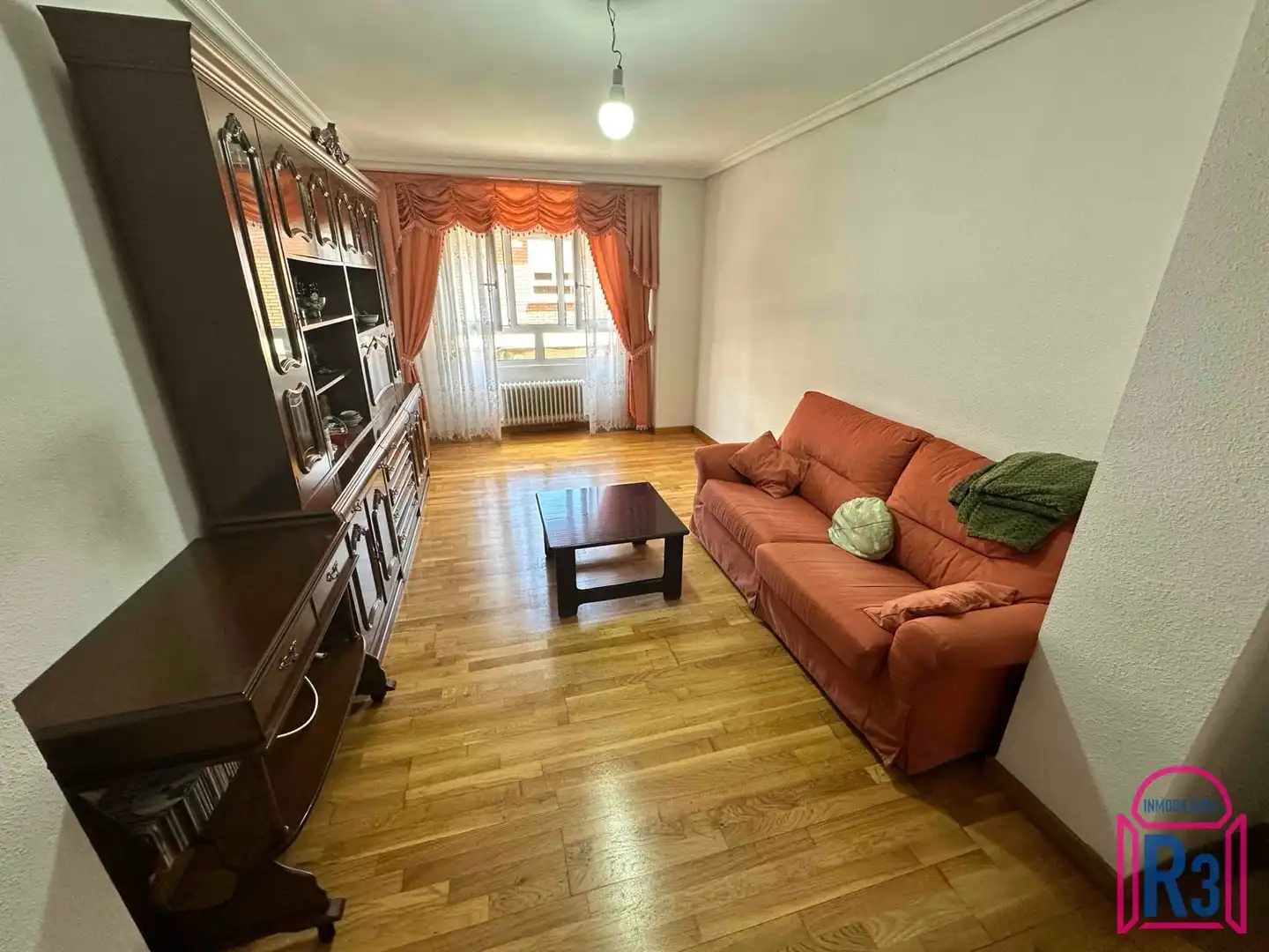 Living room of Flat for sale in León Capital   with Heating, Terrace and Storage room