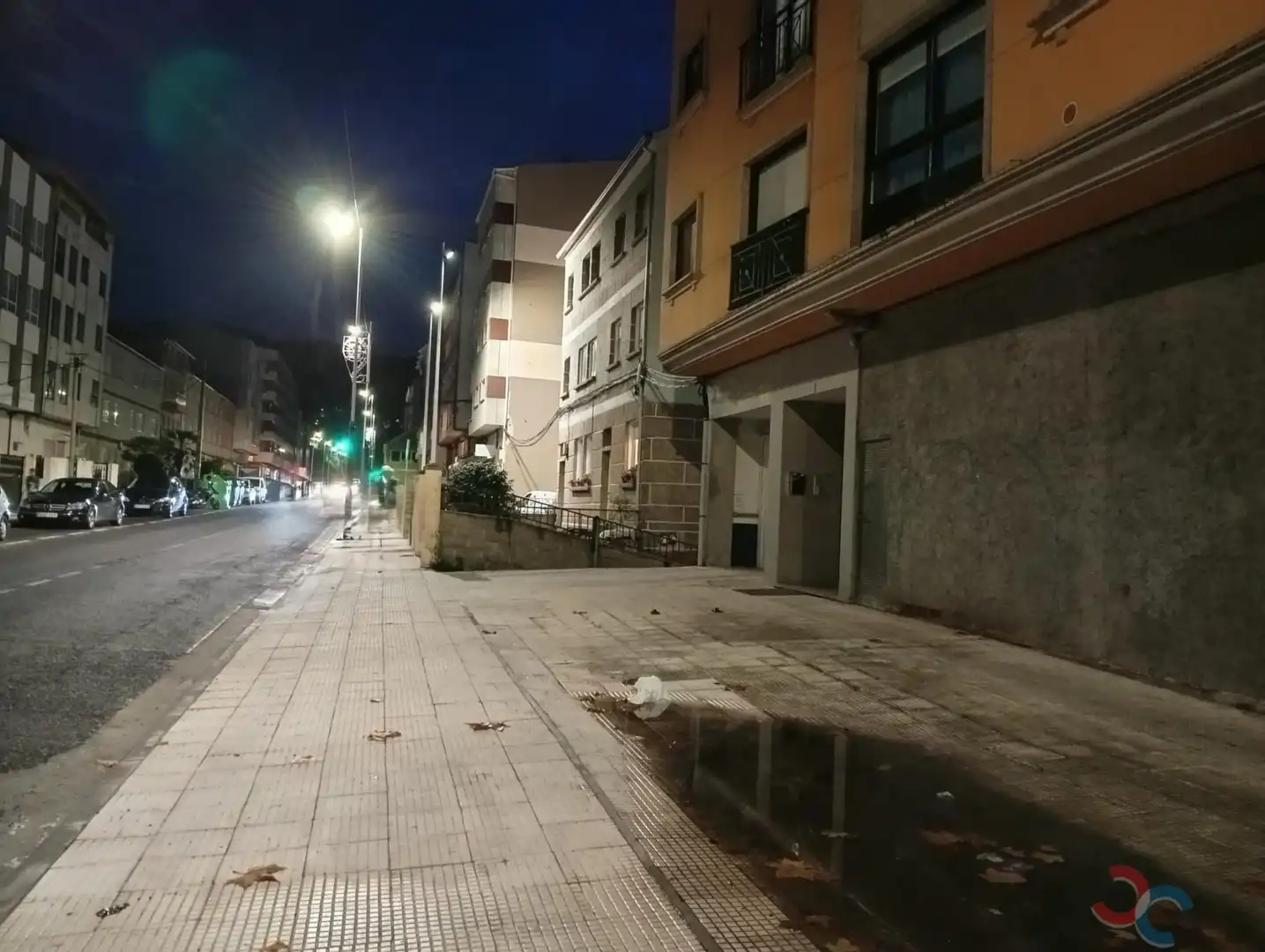 Vista exterior de Garatge en venda en Marín
