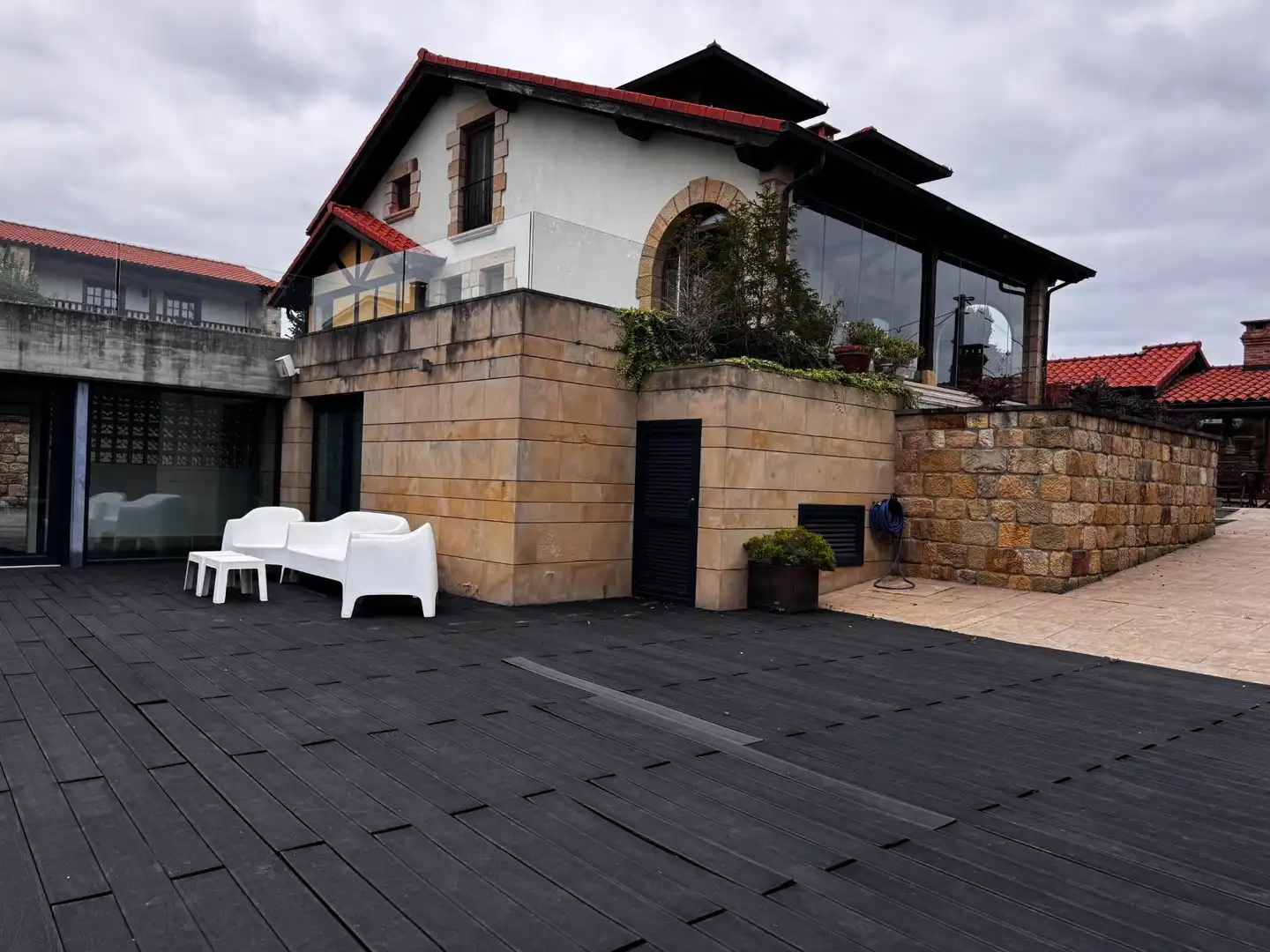 Chalet con terraza en venta en Calle Cortiguera, imagen 65