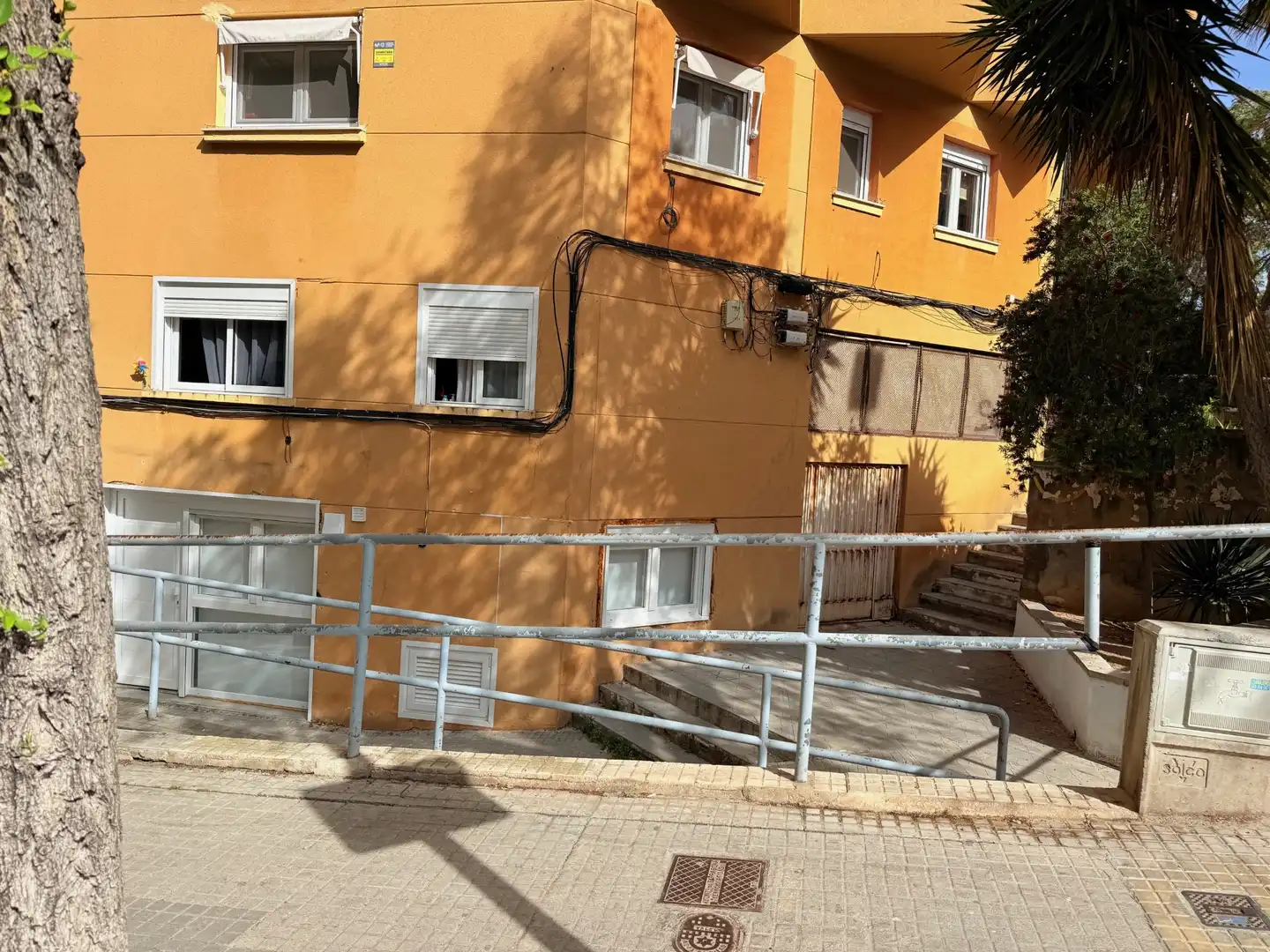 Local comercial en venda a Carrer Joana Jugan, imagen 2