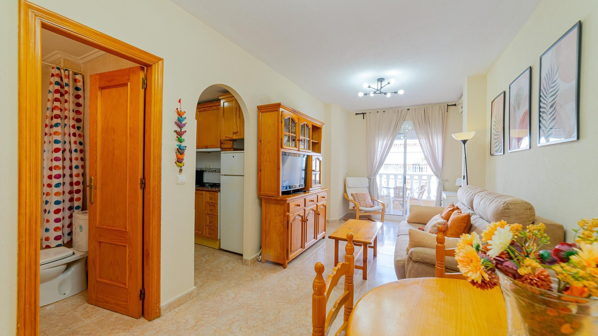 Apartament en venda en Torrevieja amb Terrassa, Balcó i Piscina comunitària