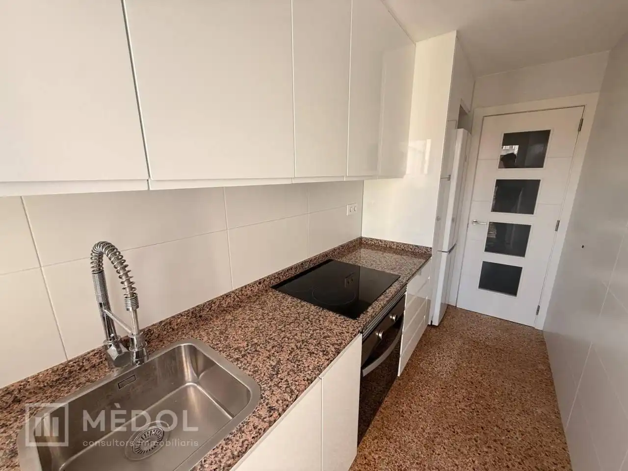 Flat for rent in Calle Ibiza, Nou Eixample Sud